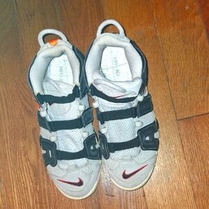 Nike Kids' Black and  Grey Sneakers with Red Accents